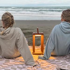 Products: Betty – outdoor solar light