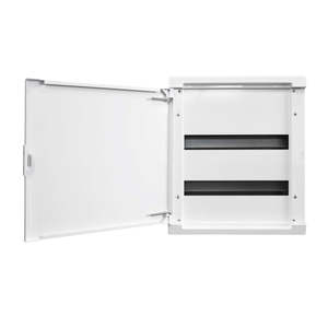 Complete Control Panel 82: VM Series Distribution Board 34 Way