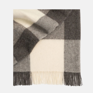 Lake Hayes Throw - Peat