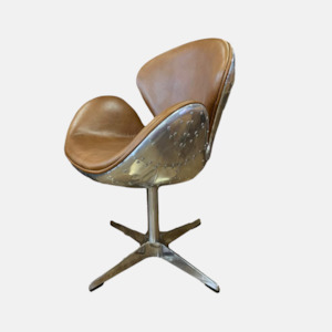 Office Seating: Aero Swivel Armchair - Tan