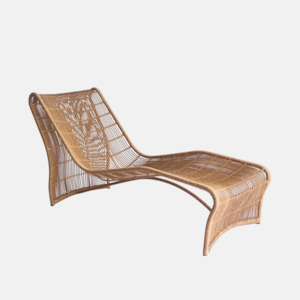 Wave Outdoor Lounger - Dark Natural