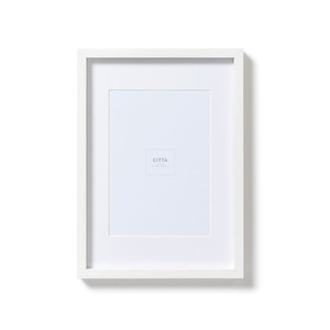 Iko Iko Poster Hangers: Citta Edge Picture Frame A4 White
