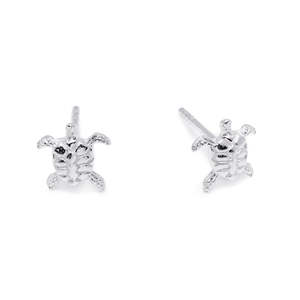 Earrings: Iko Iko Studs Turtles Silver