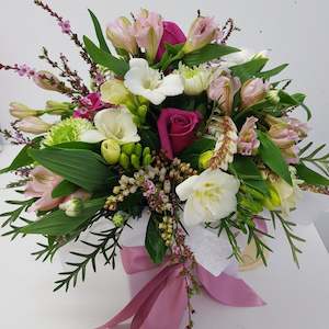 Flowers In Water: Seasonal Bloom Box