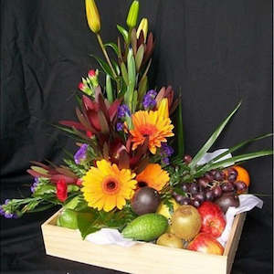 Gift Baskets: Fruit & Flowers Gift Basket