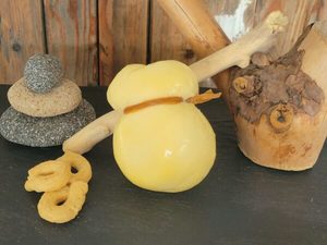 Products: Scamorza Bianca 250g