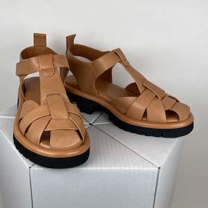 Summer 24: Le Sansa Bina Tan