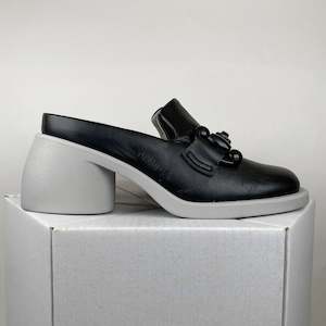 Fly London Hami black