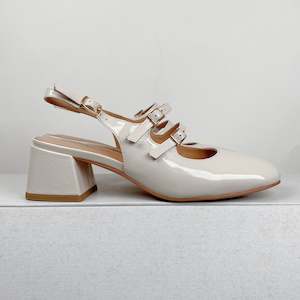 Bresley: Bresley Spitfire white