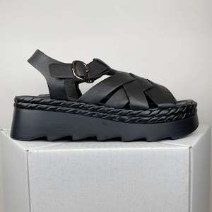 Alfie Evie: Alfie & Evie Sonic black