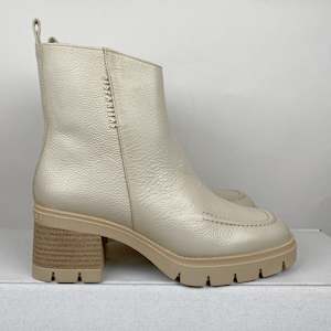 Hispanitas joelle milk white