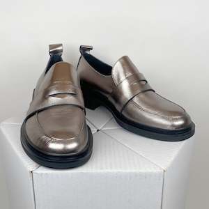 Eos: Eos Coia pewter