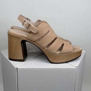 Wonders Alessia nubuck sand