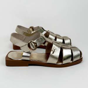 Sandals: Nu by Neo Velina gold
