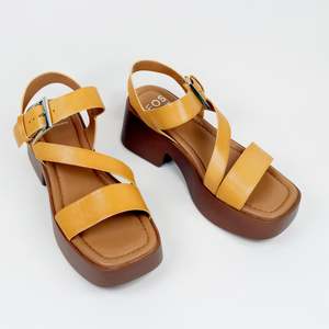 Eos: eos parisa sunflower