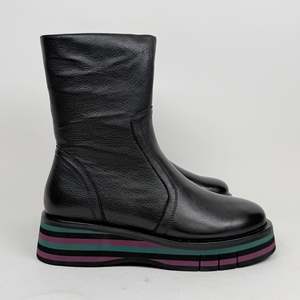 D&J Glenys black multi