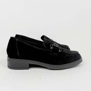 Lucia Viguera 8386 black vitello