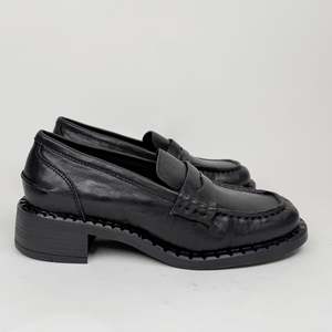Flats: Mollini Bronya black