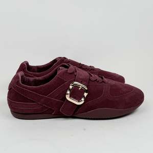 D&J Zojar burgundy