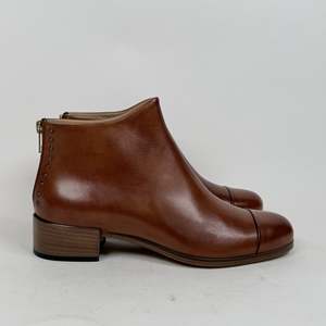 Ss25: Beau Coops BN LZOSS cognac parma round heel