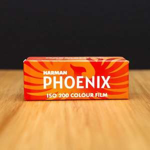 Harman Phoenix 200 (120 film)