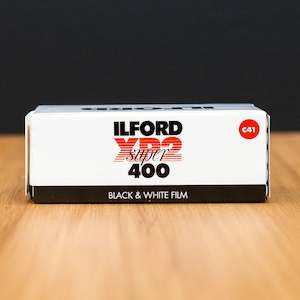 Ilford XP2 B&W (120 Film)