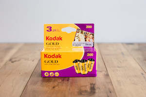 Kodak: Kodak Gold 200 24exp 3 Pack (35mm Film)