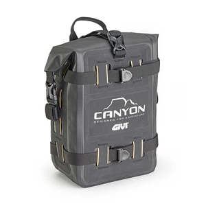 Luggage 1: Givi GRT722B Canyon water resistant bag 8 litre