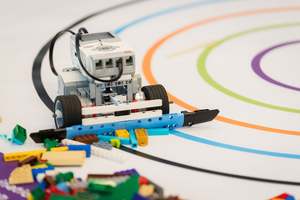 School Holiday Classes: Dozerbots with LEGO Mindstorms EV3