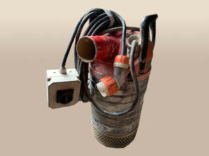 Used Plant: Submersible Pump MASTER N