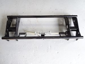 Euro Quick Hitch Lever Coupler for Loader