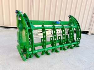 In Stock Now: Sierra Compact Grapple John Deere Hitch  25–45HP