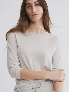 Crew Merino Tee -Snow Gum