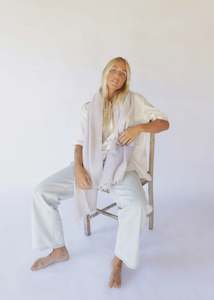 Shawl/Wrap/Scarf - Oatmeal