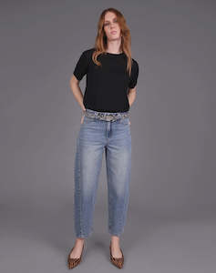 Storm: Barrel Leg Jean - Vintage Blue