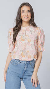 Seeking Lola: SS Movement Blouse-Pink Petal