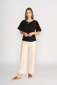 Knewe: Hazel Top - Black Texture