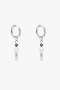 Gift Ideas: Pearl Fish Earring - Silver