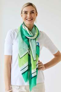 Large Block w Contrast Trim Scarf