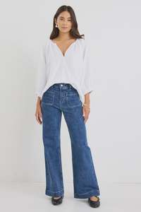 Revolutionary Linen Relaxed Top - White