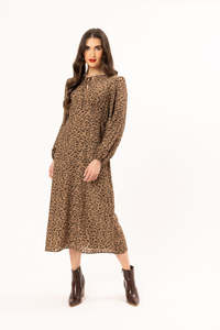 Seeking Lola: Elegant Dress - Oak Cheeter