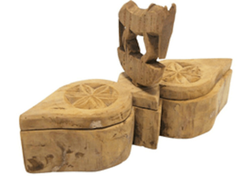 Home Accents: Antique Wooden Trinket Box