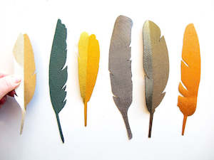 Tinch: Feather Magnet Set