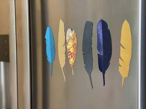 Tinch: Feather Magnet Set - Mixed Metallics