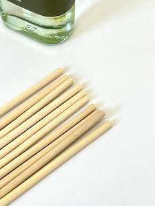 Inc Design: Tall Diffuser Reeds - Bundle Of 7 - Natural