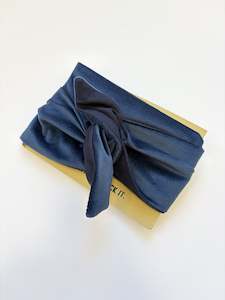 Gerty Brown: Girlband - Navy Velvet