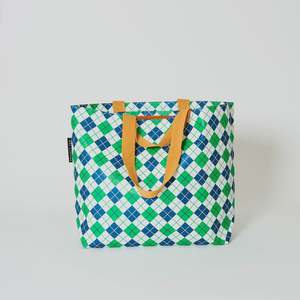 Bags: Medium Tote Bag - Argyle