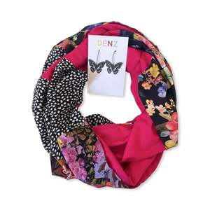Infinity Scarf - Hot pinks and black floral / hot pink