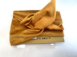 Gerty Brown: Girlband - Mustard Velvet