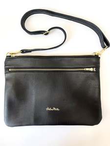 Bags: Leather Handbag Double Trouble - Black with Protea Patch Lining